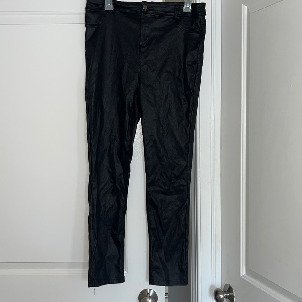 Fashion Nova black faux leather high waisted pant 2X